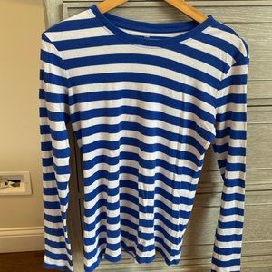 GAP striped blue and white long sleeve shirt